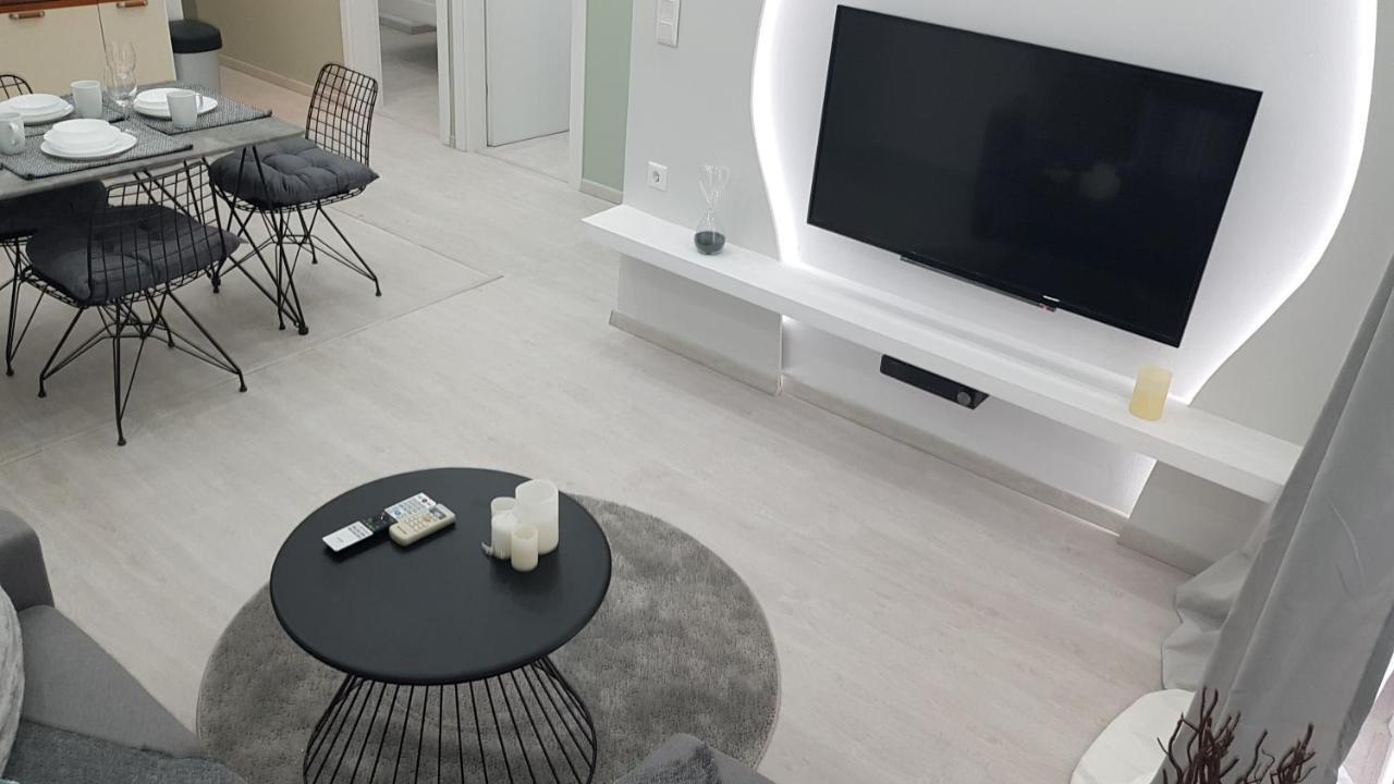 Konstantinos'S Luxury Apartment Thessaloniki Exterior photo